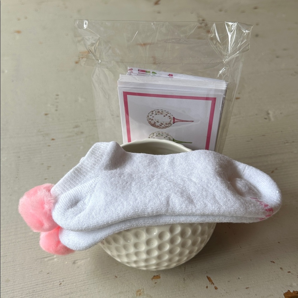Golf Gift Set - bowl, themed cards and socks